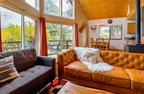 Pagosa Highlands Cabin | Inviting Retreat Near Lake Hatcher with Pet-Friendly Amenities