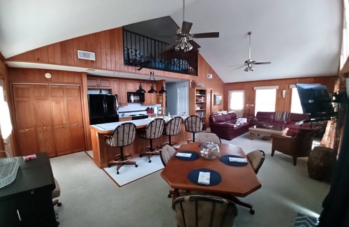 Keaton Beach House | Idyllic Rental Along the Main Canal - 10/10 Guest Rated