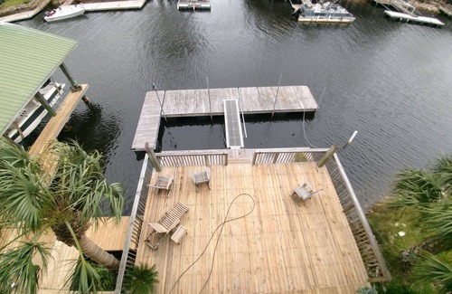 Keaton Beach House | Idyllic Rental Along the Main Canal - 10/10 Guest Rated