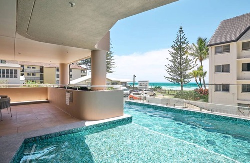 Palm Beach Apartment | Explore Ocean Front Living at New Palm Beach Resort