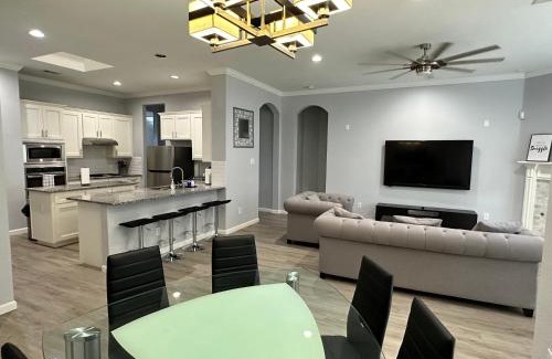 Garland House | Perfect 5-Bedroom Family Retreat - Pet and Child Friendly
