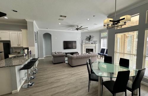 Garland House | Perfect 5-Bedroom Family Retreat - Pet and Child Friendly
