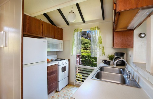Lihue House | Scenic Pali Nui Apartment with Kitchen and Breakfast Views