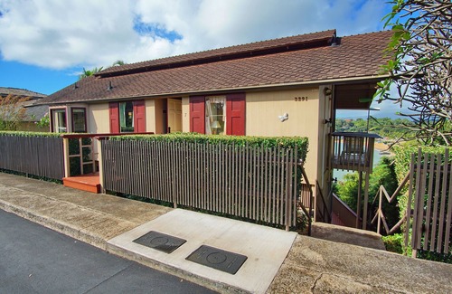 Lihue House | Scenic Pali Nui Apartment with Kitchen and Breakfast Views