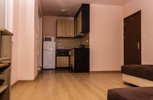 Burgas Center Apartment | Discover New Star Residence with Breakfast & Kitchen Amenities