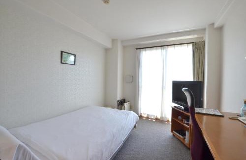 Isahaya Hotel | Budget-Friendly Stay at New Station Hotel with Breakfast