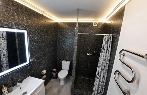 Kosuv Stary Apartment | Cozy NEW Studio Apartment: Guest Rated 9.4/10