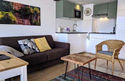 Mitterbach Apartment | Cozy Studio Berglaune with Majestic Mountain Views