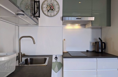 Mitterbach Apartment | Cozy Studio Berglaune with Majestic Mountain Views
