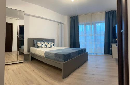 Pitesti Apartment | Inviting New Studio: Pet and Child Friendly Stay