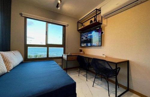Costa Azul Apartment | Discover New Studios: Your Oceanfront Paradise Awaits
