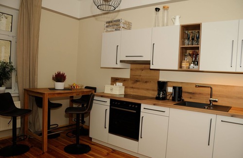 Finsterwalde Apartment | Discover the Stylish Finsterwalde Apartment with Ocean Views