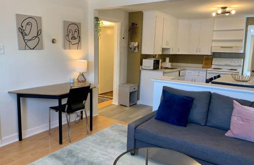 North End Apartment | Chic 1-Bedroom Retreat in North End with Pet-Friendly Perks