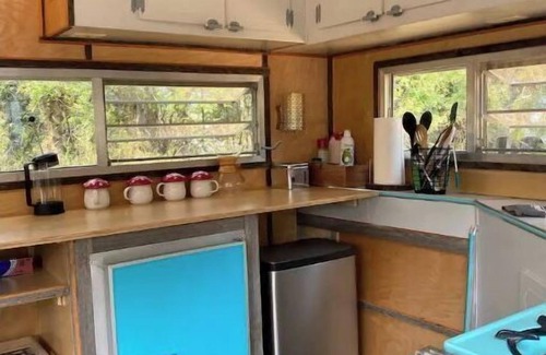 Eureka Cabin | Discover The A-Frame On the Tobacco River: 10/10 Rated Stay