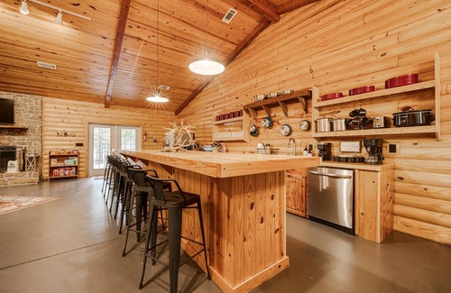 Amity House | Explore The Grand Bunk Cabin at Timber Lodge Ranch