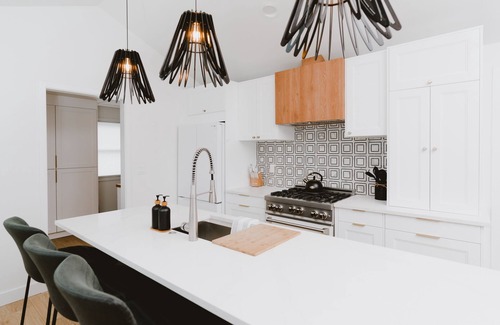 Snoqualmie House | Discover the Snoqualmie Casita: Steps from Dining & Shops