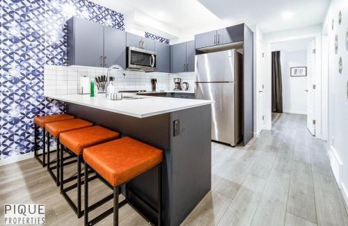 Southwest Edmonton Apartment | NEW-The Suite Life-2BD-King Bed-WEM & YEG Airport