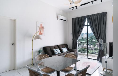Kampung Sungai Nibong Apartment | NEW The Sun 3Bedrooms 10pax 2CP