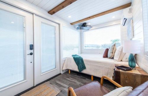 Alpine House | Discover The Wild West Cozy Container Home Retreat