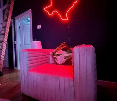 Port Bolivar House | New Tiki House: Family-Friendly Retreat Near the Beach