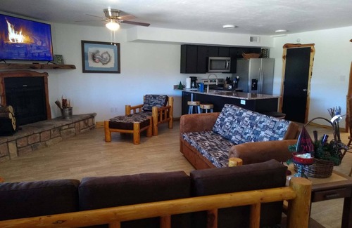 Timberon Condo | Experience Timberon Condo: 2 BR with Golf & Scenic Views