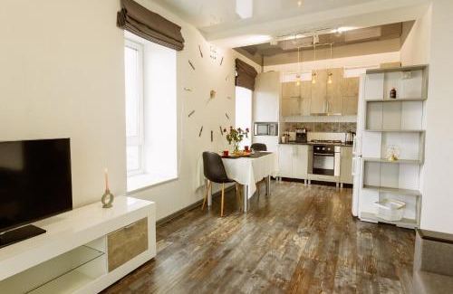 Ternopil Apartment | Cozy New Time Apartment Near Center with Pet-Friendly Amenities