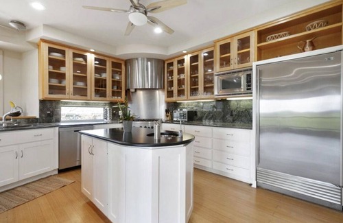 Beverly Hills House | Discover a New Executive Home with Ocean Views & Pool!