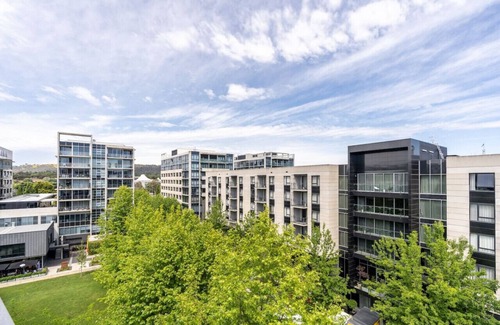 Capital Hill Apartment | New to VRBO: 2BR Apt Near Parliament House