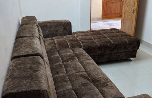 Hyderabad Apartment | Top Floor 2 BHK Apartment - Family-Friendly & Close to Airport