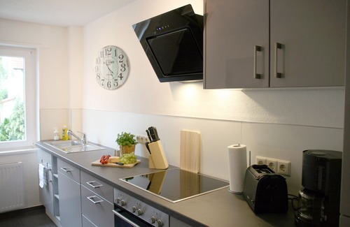 Unteruhldingen Apartment | Family-Friendly Uhldinger Home Port with Oceanfront Views