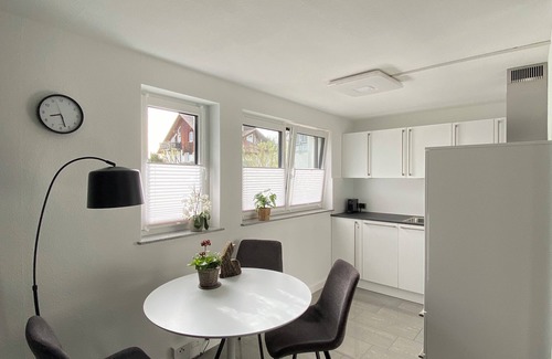 Ueberlingen Apartment | New vacation apartment in a top location - close to the lake and quiet
