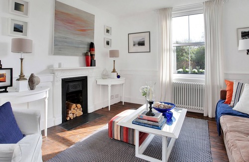 Etchinghill Cottage | **NEW** Victorian Cottage, 5 minutes walk from the sea!