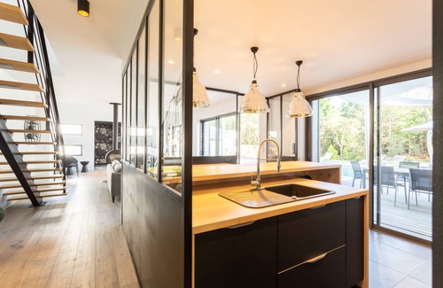 Chateau-d'Olonne Villa | Guest Rated 10/10: Oceanfront Villa with Pool in Les Sables