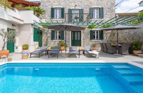 Makarska Old Town Villa | Experience Villa Filipetti: 4-Bedroom Stone House with Pool