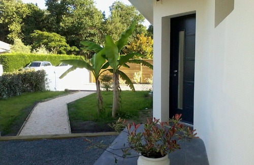 Messanges Villa | New Villa with Heated Pool and Oceanfront Views