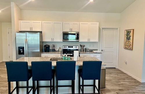 Diplomat House | New Haven with Heated Pool & Pier on Wide Canal for Families