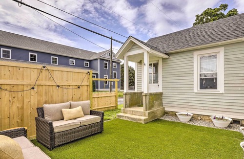 Central Waterford House | NEW! Waterford House < 4 Mi to Ocean Beach Park!
