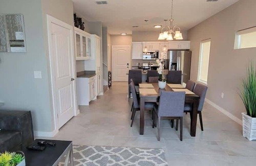 Port Isabel House | Idyllic Waterfront Bungalow - Fisherman's Paradise Awaits!