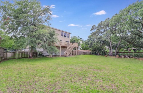 Charleston House | Relaxing Waterfront Home Near Beach & Downtown Charleston