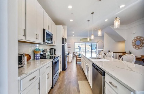 Fenwick Island House | Cozy Waterfront Fenwick Home with Pool and Beach Access