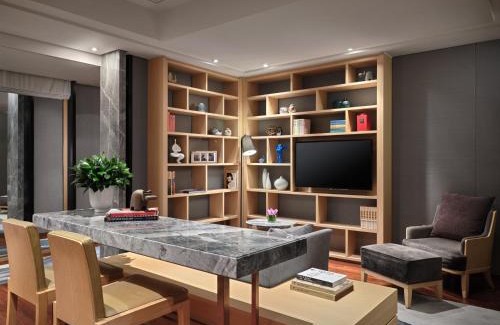 Chongwen Hotel | Experience Elegance at New World Beijing Hotel – 5 Star Stay