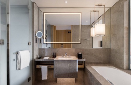 Guangyang District Hotel | Explore New World Langfang Hotel: Pool, Spa & Family Fun