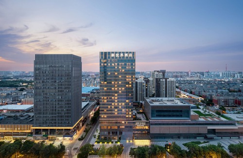 Guangyang District Hotel | Explore New World Langfang Hotel: Pool, Spa & Family Fun