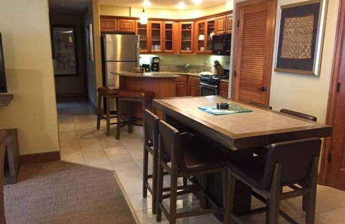 Peak 9 Resort | Unforgettable Stay at Valdoro Mtn Lodge - Sleeps 8