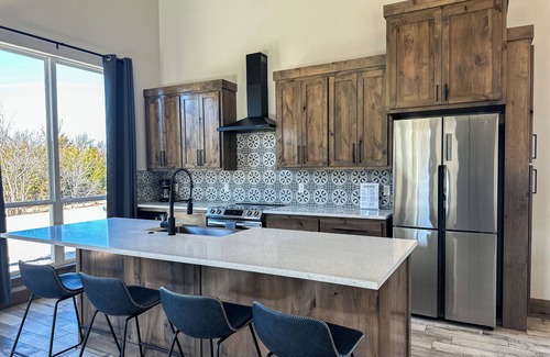 Purcell House | New Yote Cabin with Pool Table & Fireplace, 18 Minutes South of Norman