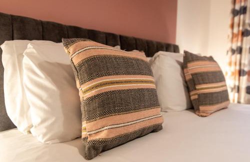Newark Apartment | Convenient Newark Apartments with Parking for Contractors