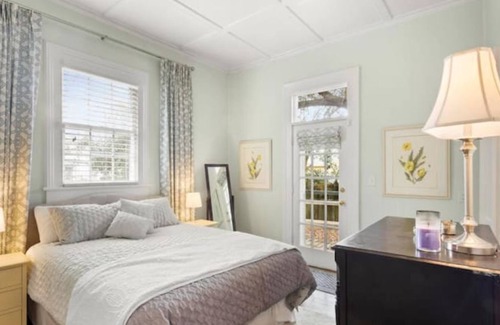 Chapin Cottage | Newberry Cottage - Ideal Location Near Downtown Attractions