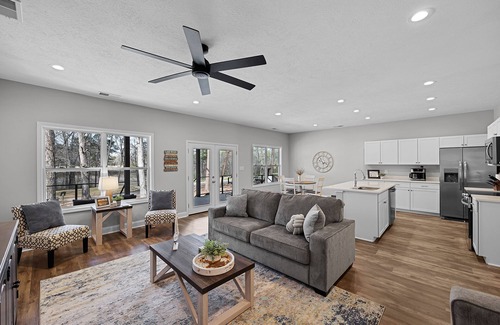 Pickwick Dam Ski Chalet | Newly Built Chalet Near State Park & Pickwick Lake