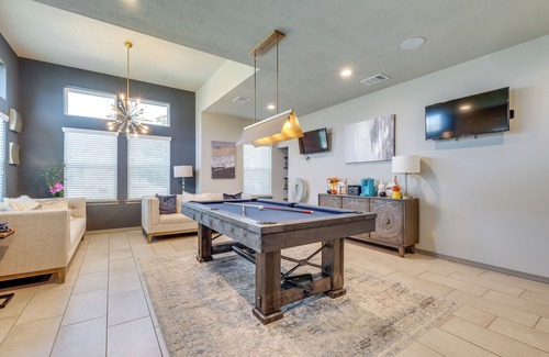 College Station Apartment | Modern Corner Hideaway Near Texas A&M with Pool Access