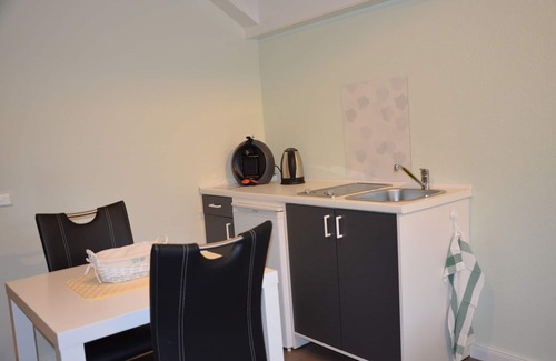 Krokau Apartment | Modern Holiday Apartment: Steps from the Beach & Family-Friendly